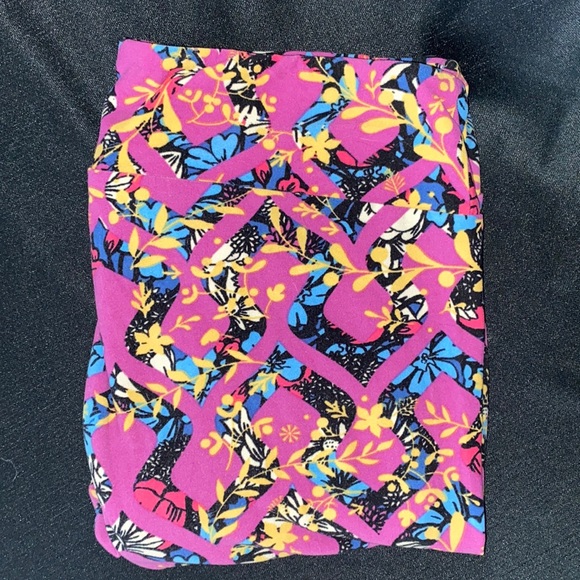LuLaRoe Pants - Lularoe TC purple Leggings